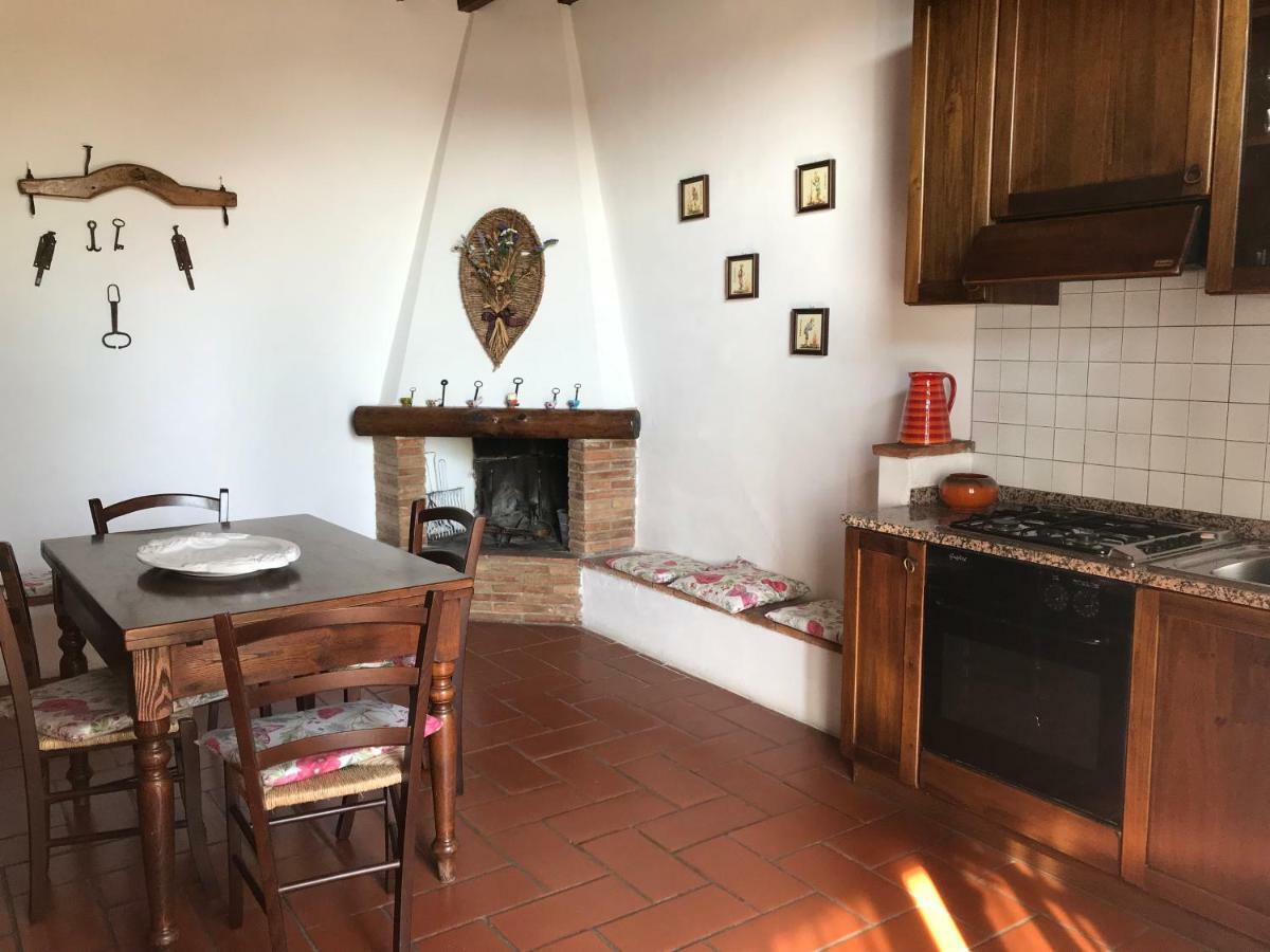 モンタイオーネLa Casina Rosellaアパートメント エクステリア 写真
